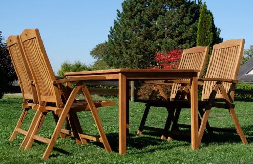 花园实木折叠椅是否值得入手？