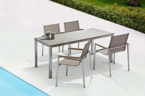 户外金属桌椅具有哪些特质？